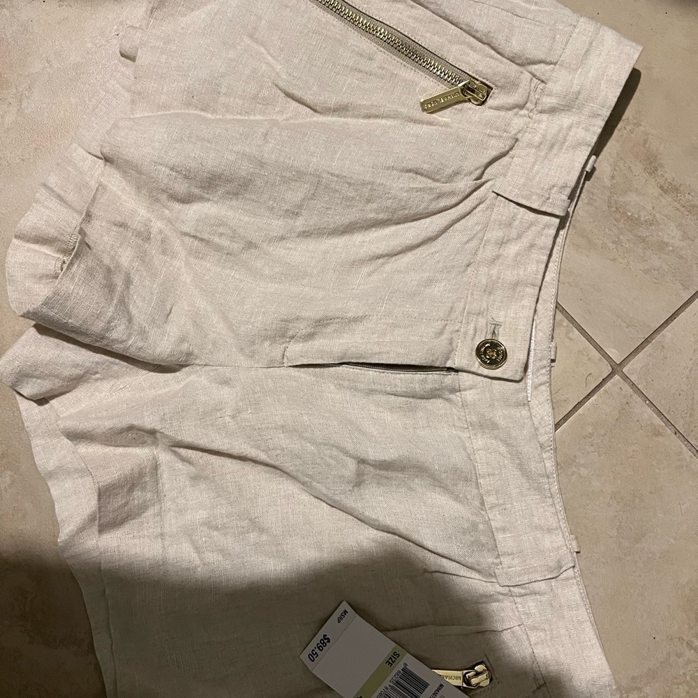 Linen shorts